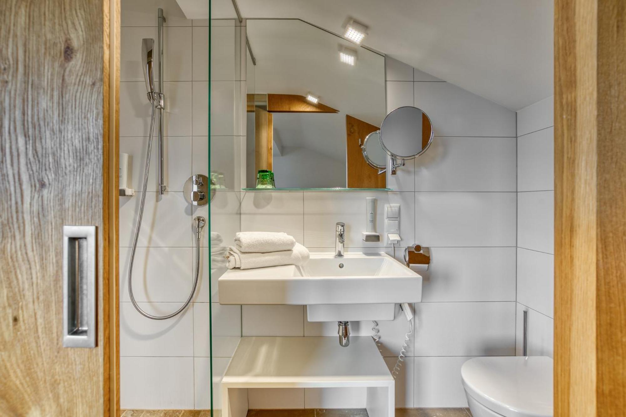 Hotel Wirtshaus Sattlerwirt Ebbs Δωμάτιο φωτογραφία