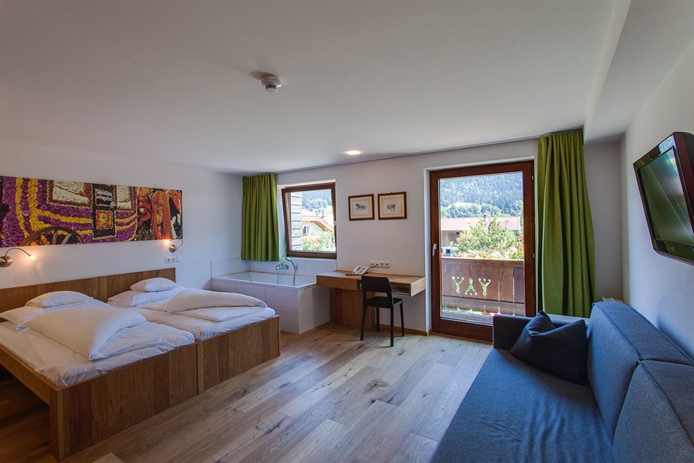Hotel Wirtshaus Sattlerwirt Ebbs Εξωτερικό φωτογραφία